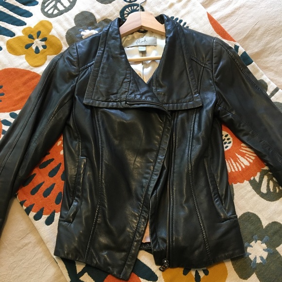 (Sold) Danier Buttery Soft Leather Jacket - Picture 1 of 4